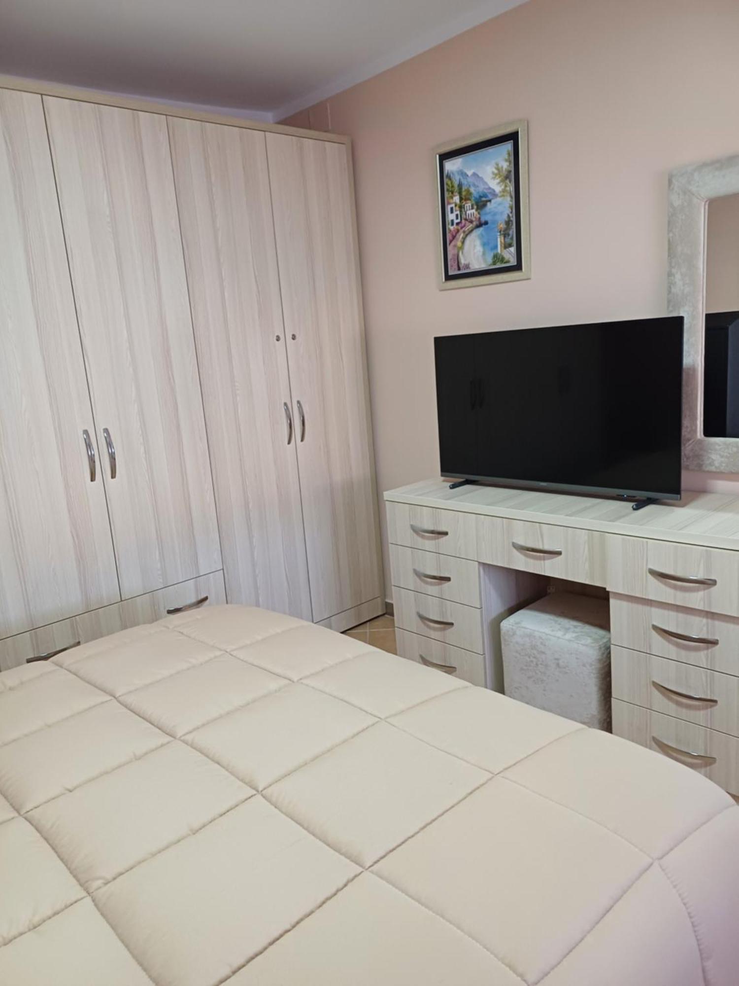 Apartamenti Vero Тирана Экстерьер фото