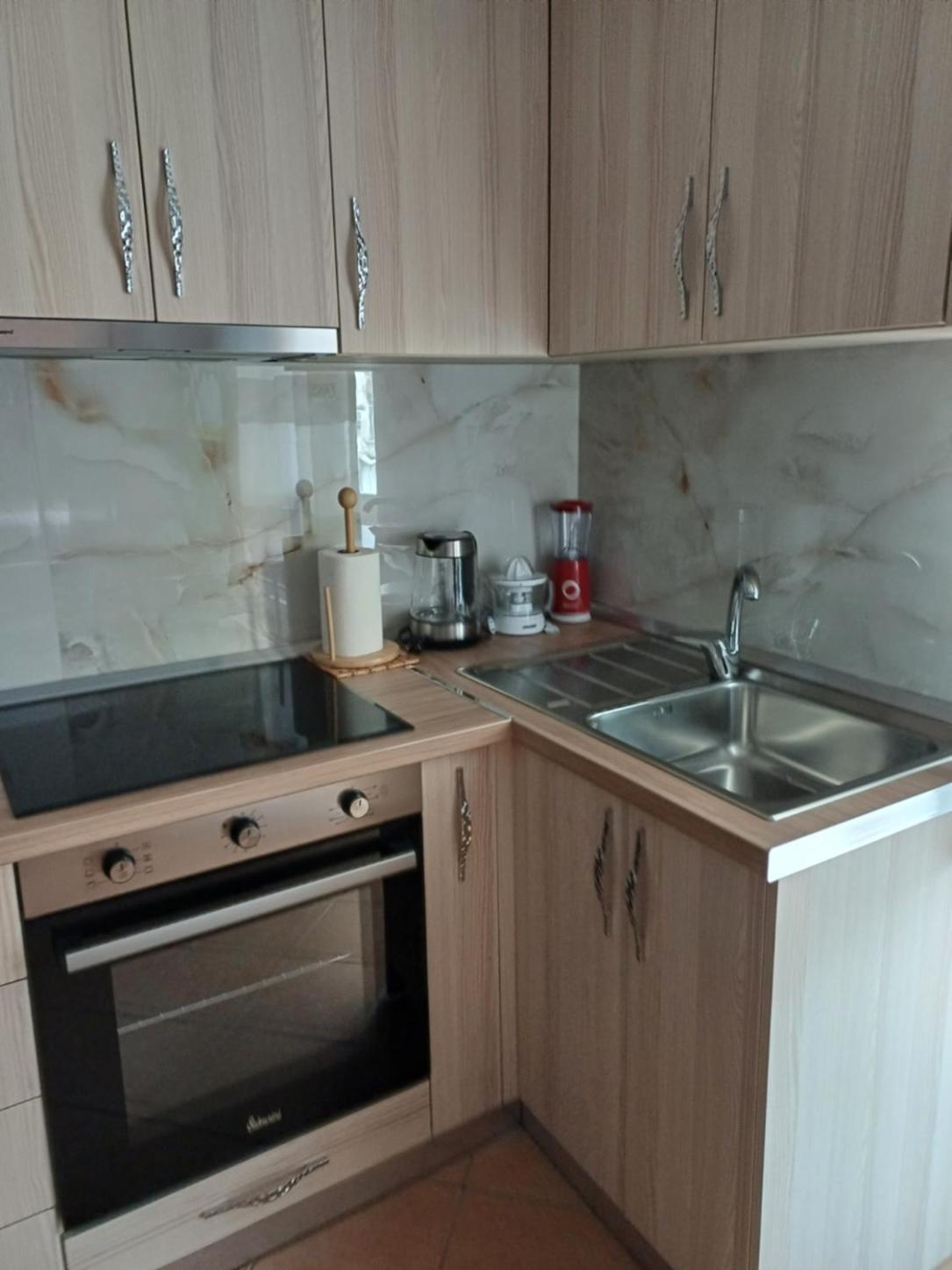 Apartamenti Vero Тирана Экстерьер фото